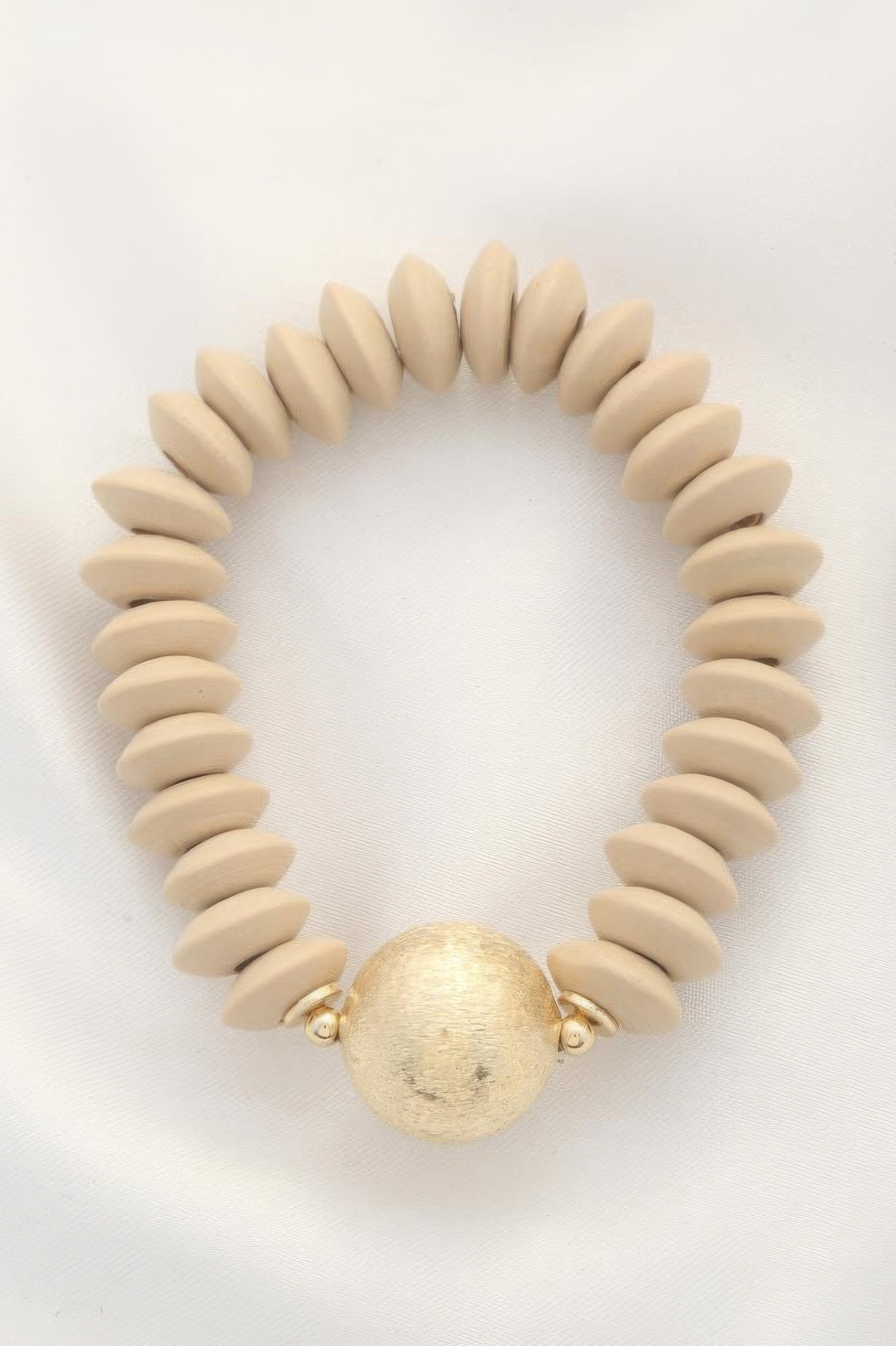 Pulsera de disco de madera con cuentas de bolas