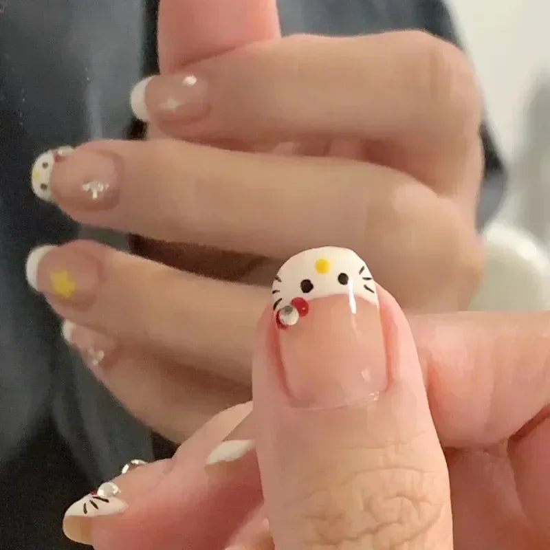 Sanrios Nails Kitty Fresh Cute Korean Fake Nail Tips Girl Wearing Kawaii Short Cartoon Acrylic Press on Nail