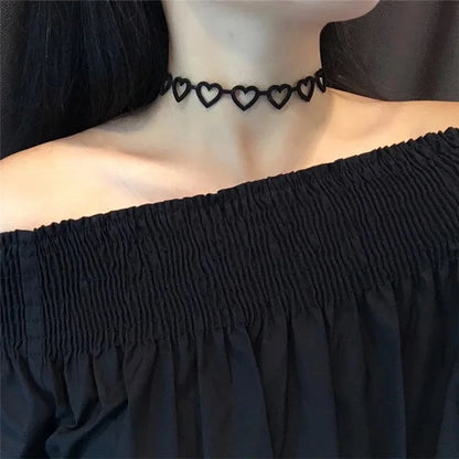 Black Lace Choker Necklace Women Velvet Choker Love Heart Necklaces Chocker tattoo collares Collie ras de cou