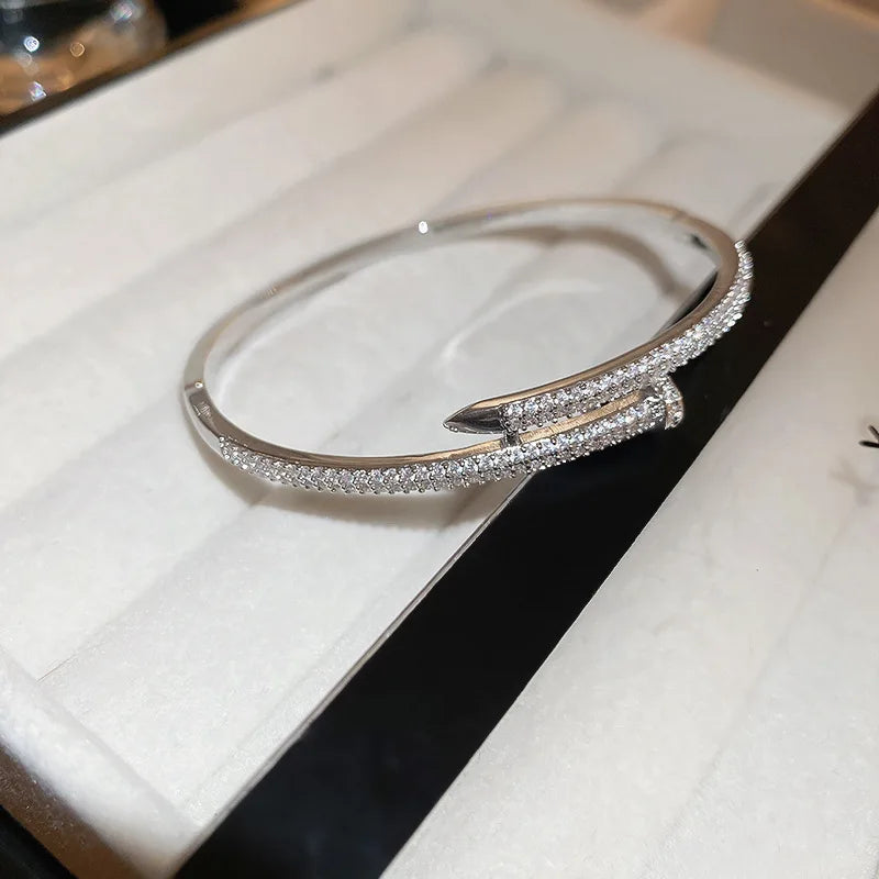 2024 New Korean Bangle Luxury Bracelet Elegant Fashion Simple Shiny Bracelet