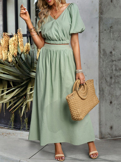 New solid color V-neck short-sleeved top and skirt suit