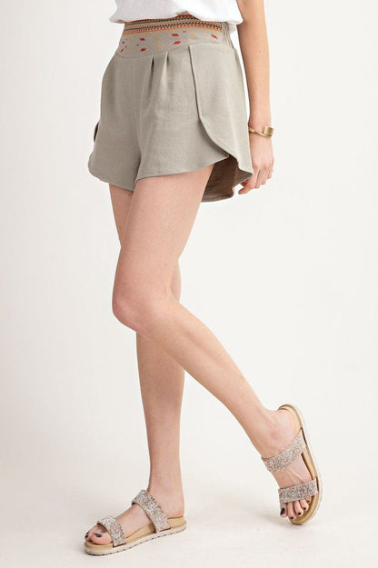 Embroidered High Rise Waist Shorts