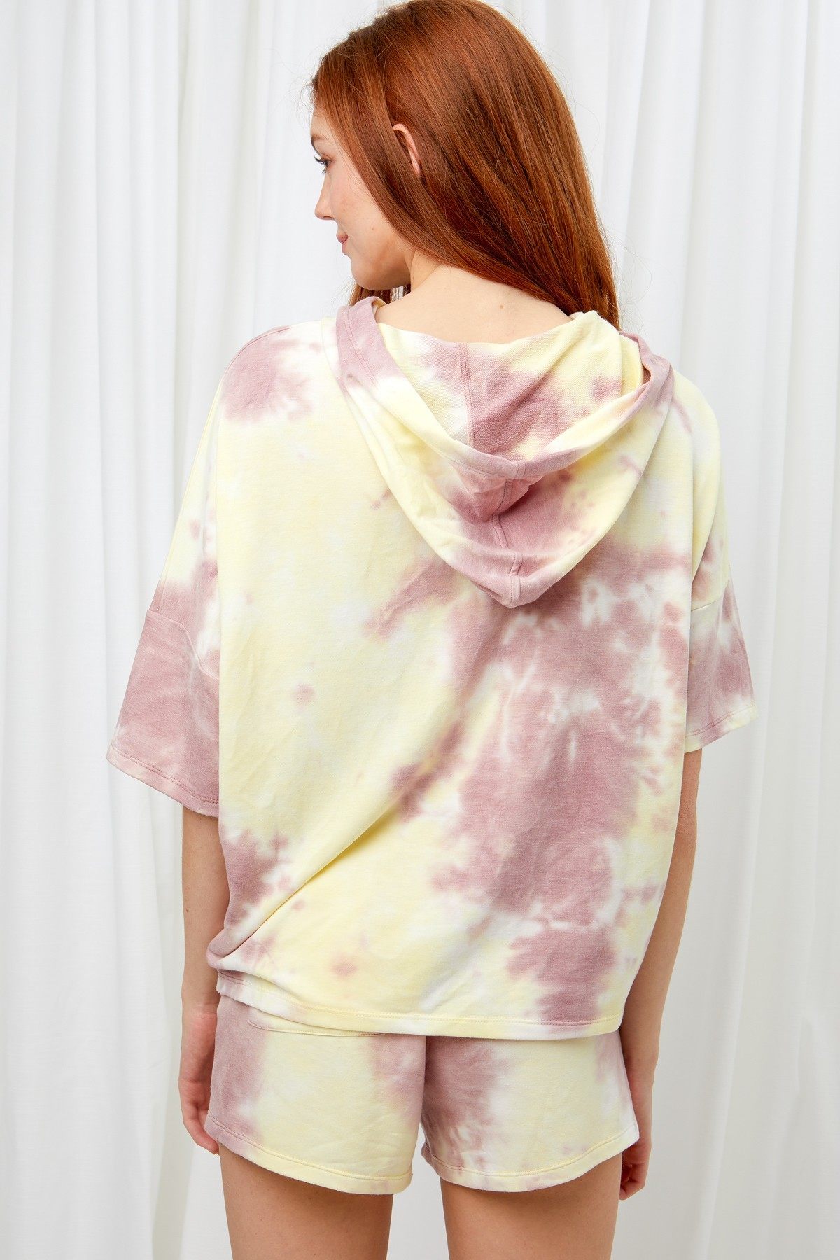 Sudadera con capucha de punto con efecto tie-dye