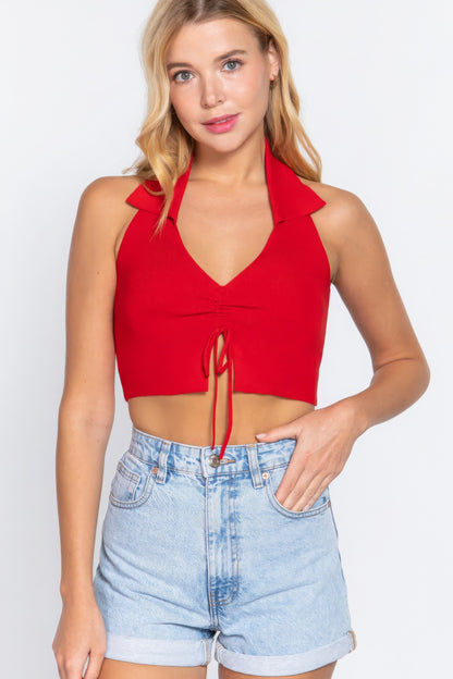 Top de punto con suéter corto fruncido con cuello halter