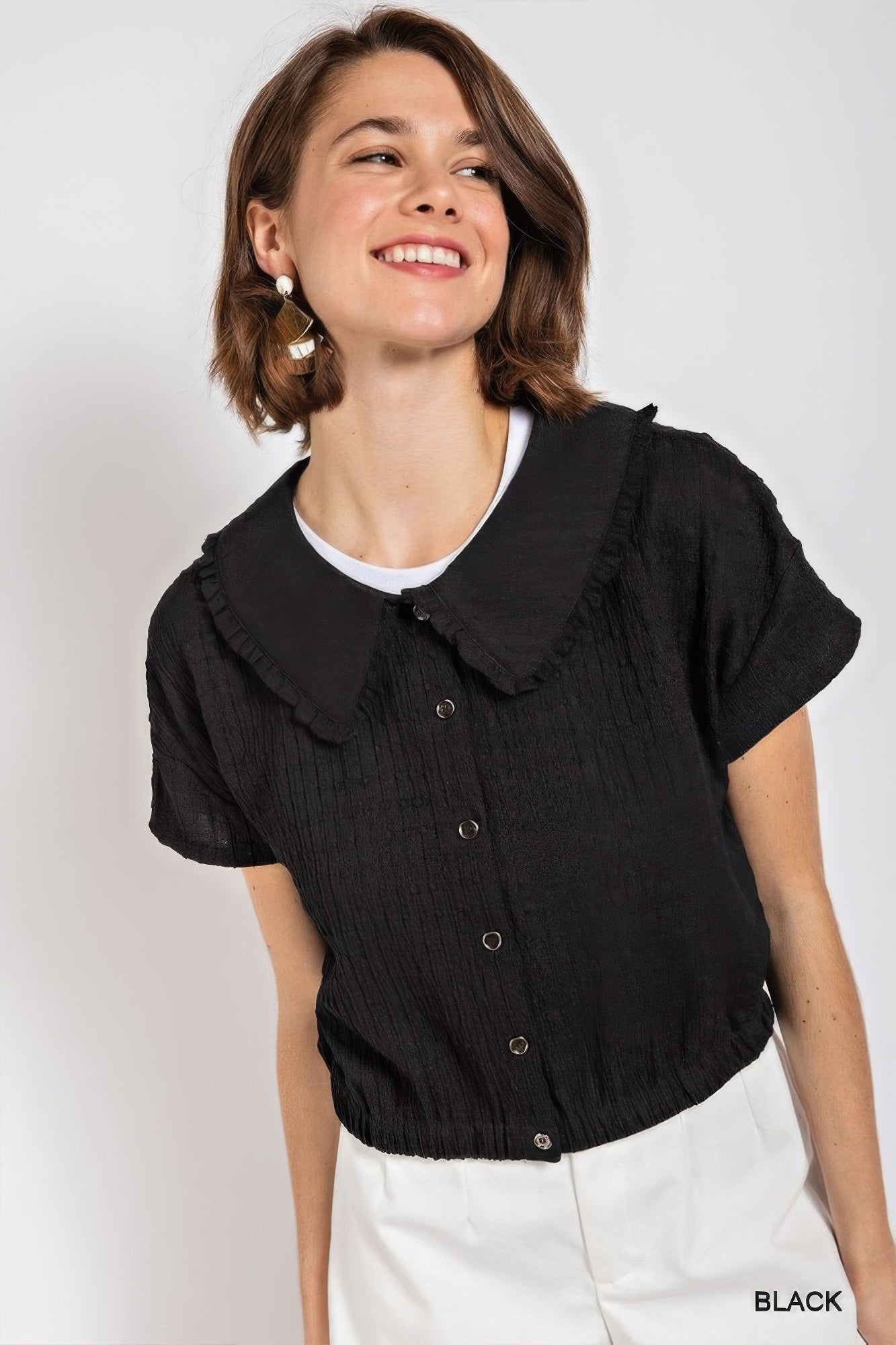 Peter pan collar textured knit button down top