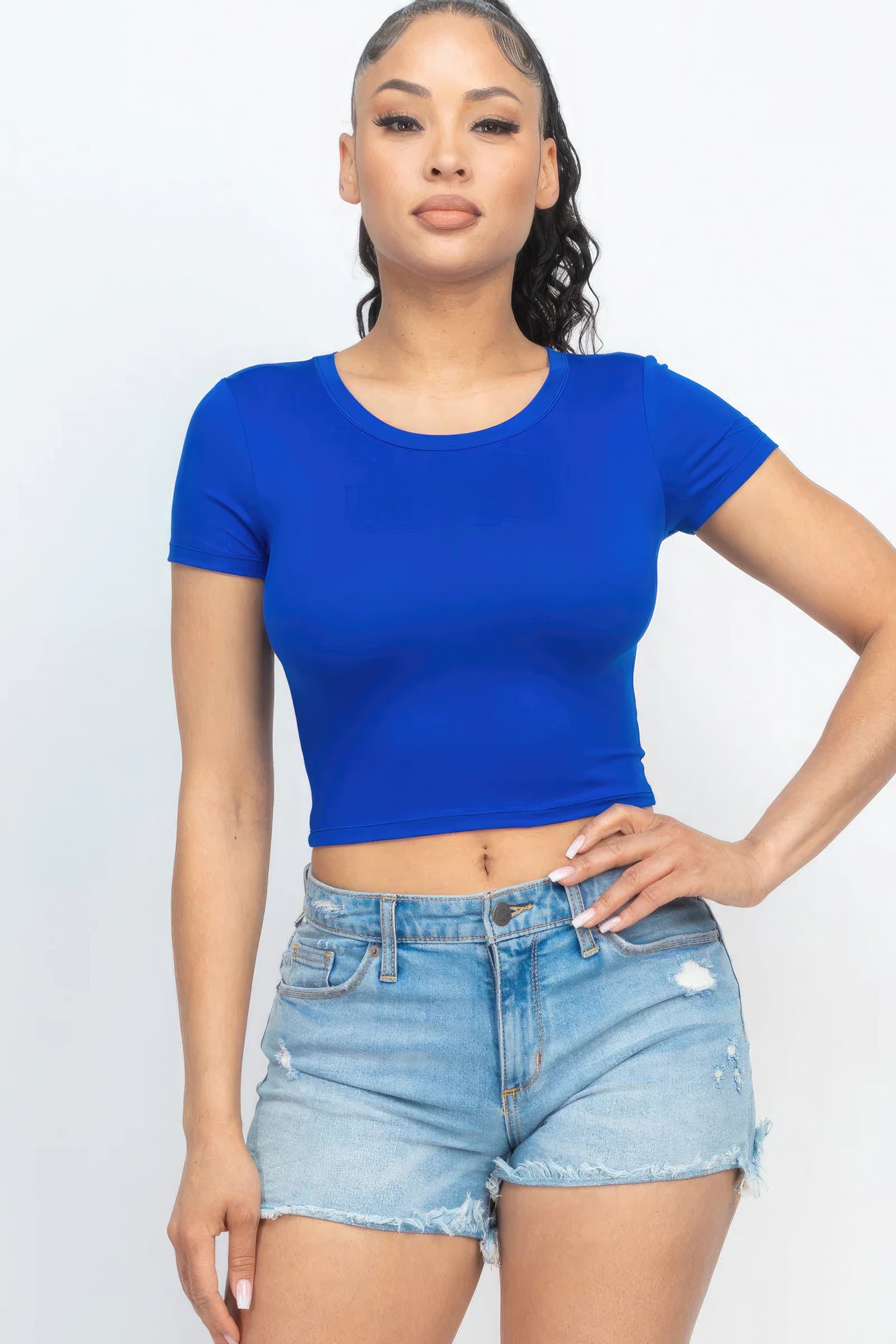 Short Sleeve Round Neck Crop Top